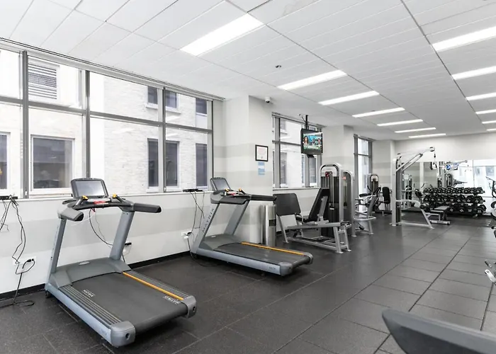 Loop 1br W Pool Gym Nr Financial District Chi-251 *