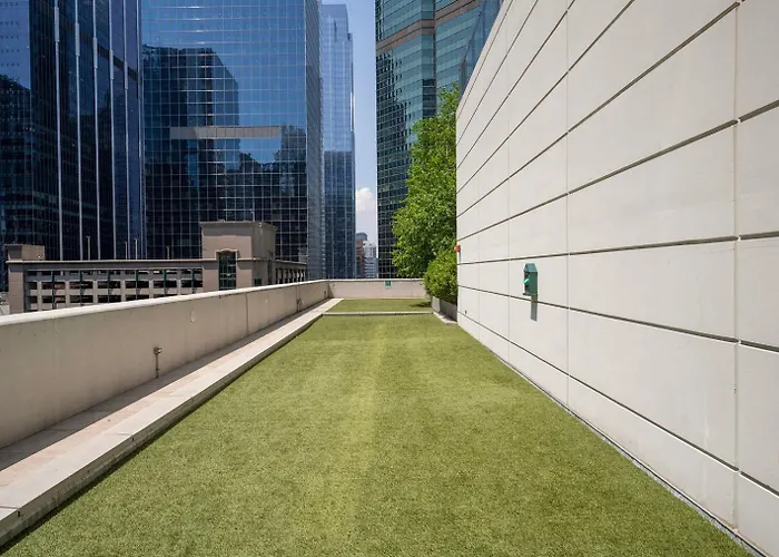 Loop 1br W Pool Gym Nr Financial District Chi-251 Chicago
